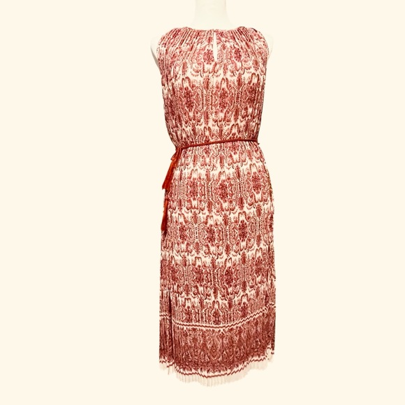 Chelsea & Violet Boho Midi Dress Red Paisley Pleated Keyhole Tassel Belt Size M - Picture 1 of 11